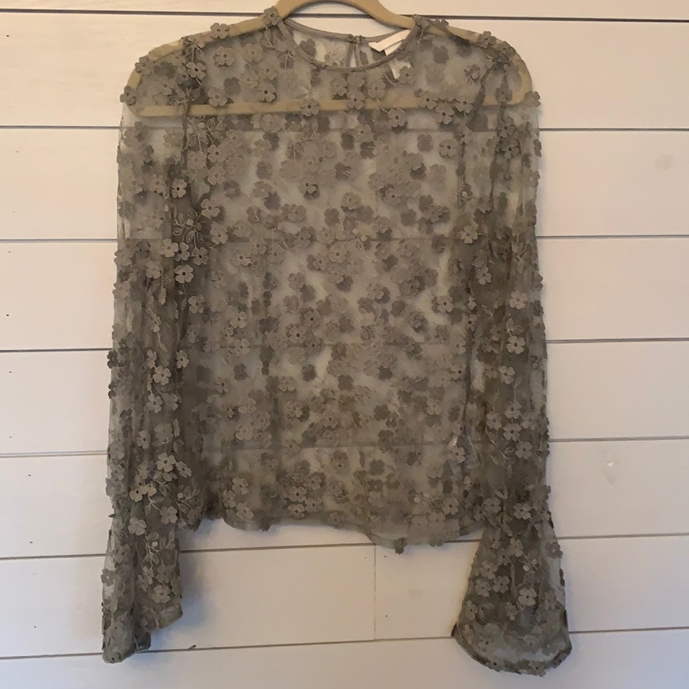 Sheer appliquéd flower blouse! Perfect for Spring!
